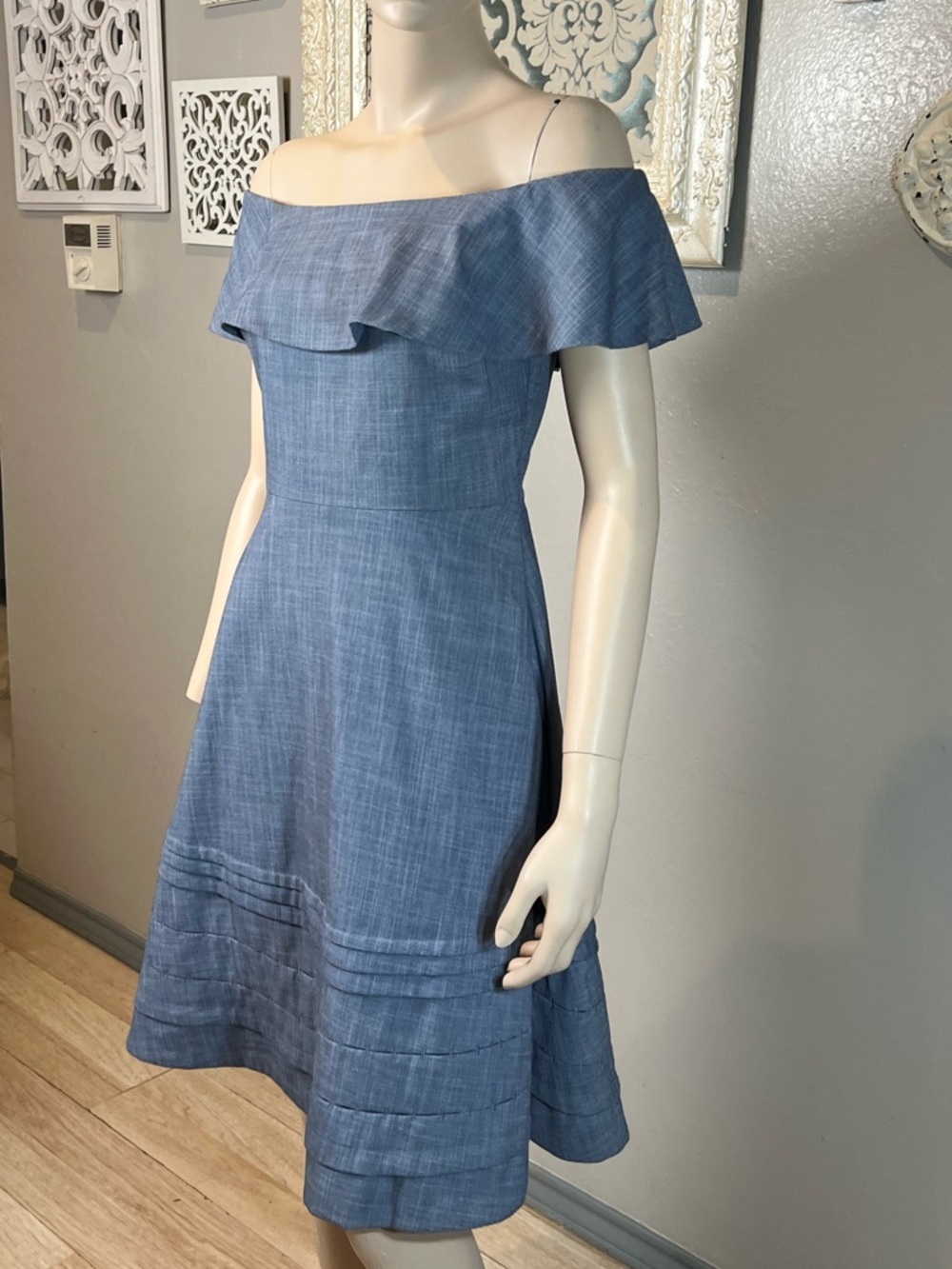 Banana Republic One-Shoulder Chambray Dress in Light Blue